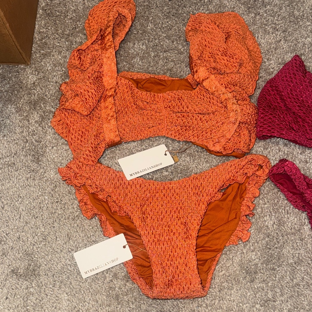 Orange and Red Textured Bikinis - Picture 2 of 7